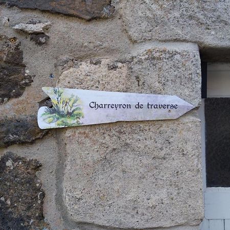Gîte de la chapelle, au coeur de la cité médiévale Allègre Extérieur photo