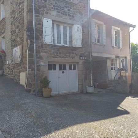 Gîte de la chapelle, au coeur de la cité médiévale Allègre Extérieur photo